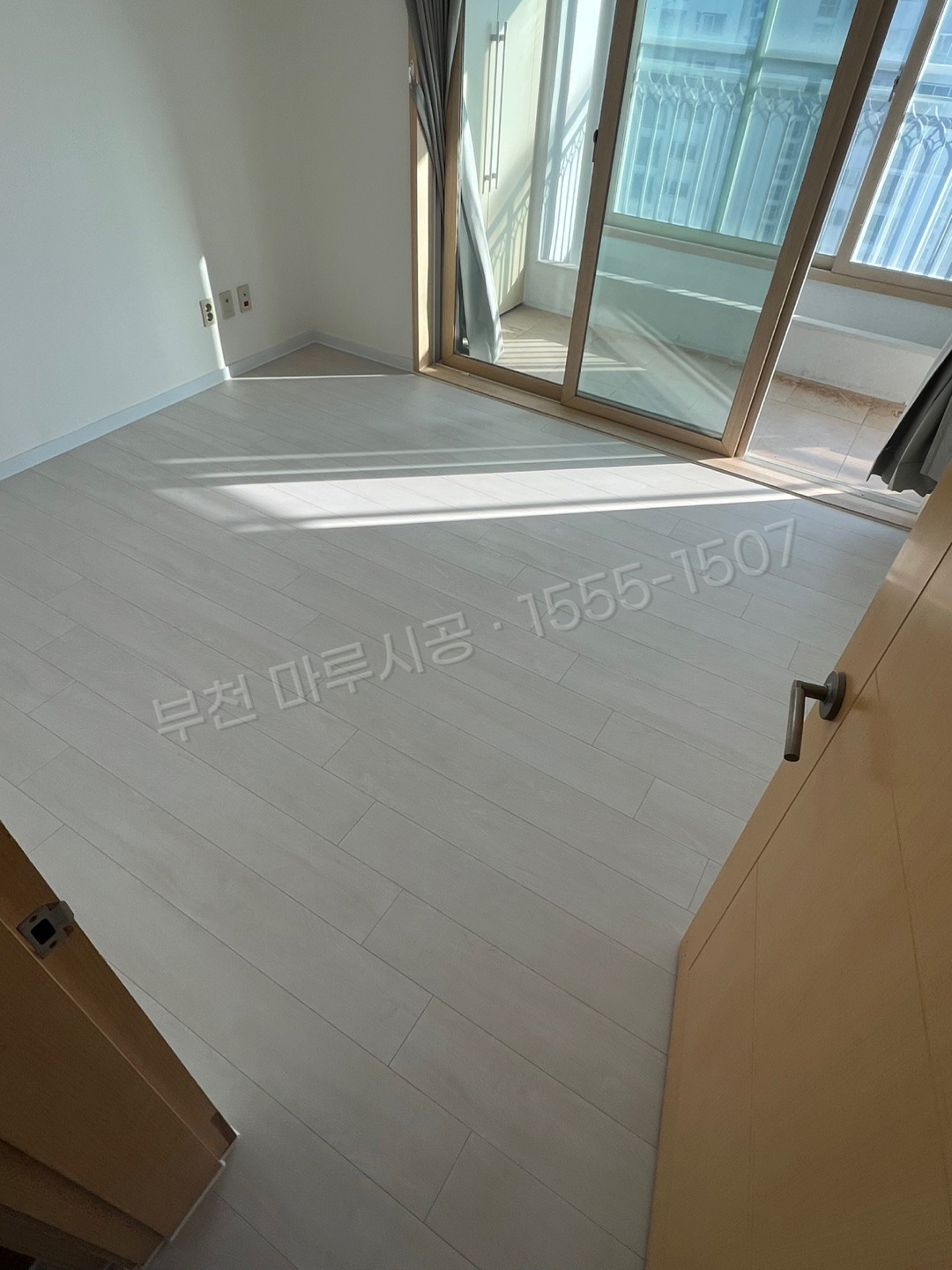 부천 원미구 소사동 강마루 동화 나투스진 테라 오프화이트 바닥공사 마루시공업체 시공 후